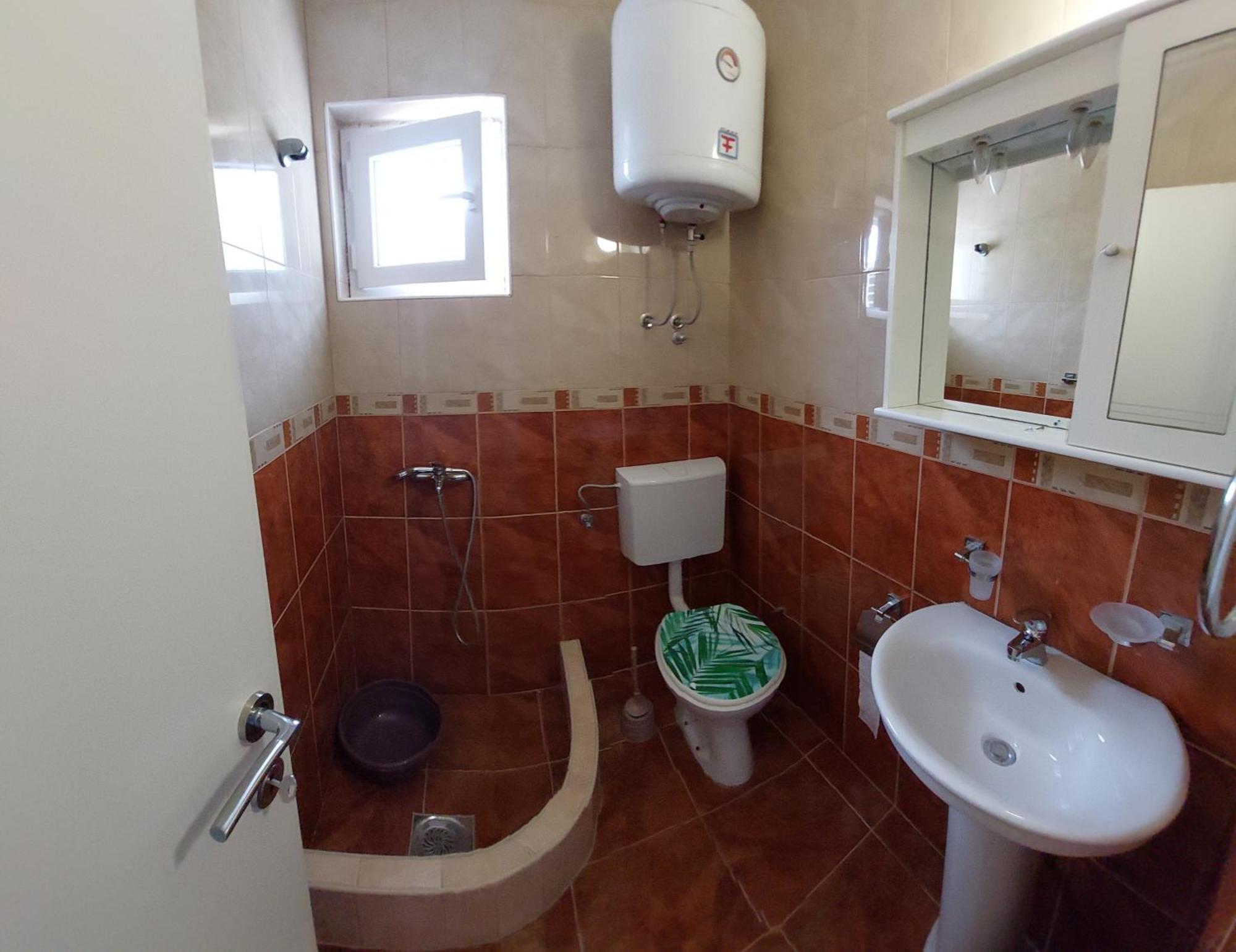 Vuko I Magdalena Midzor Apartment Petrovac Exterior foto